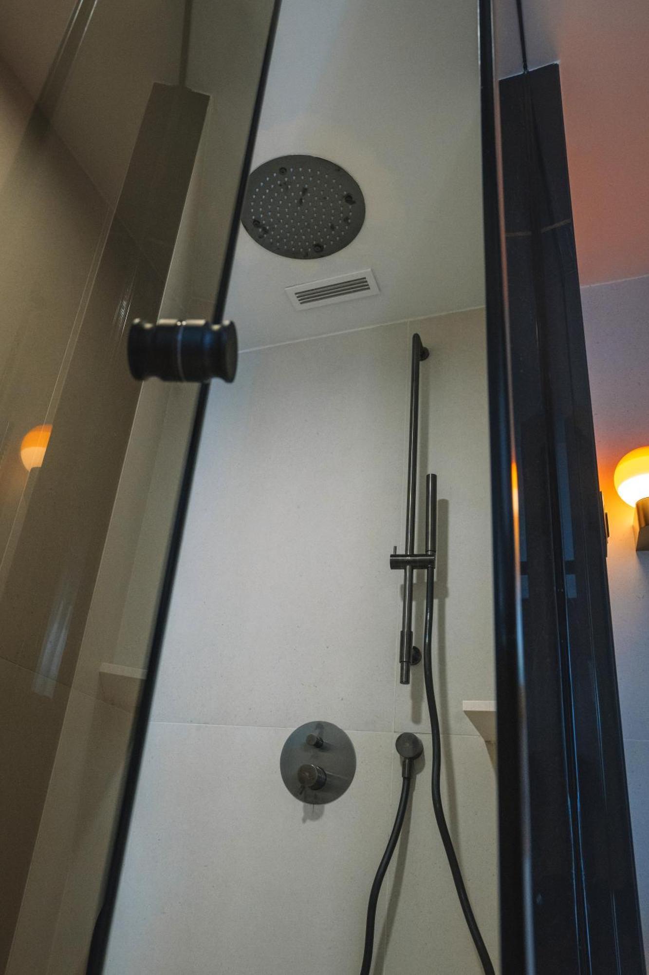 Hotel Pinar Plaza Мадрид Екстериор снимка