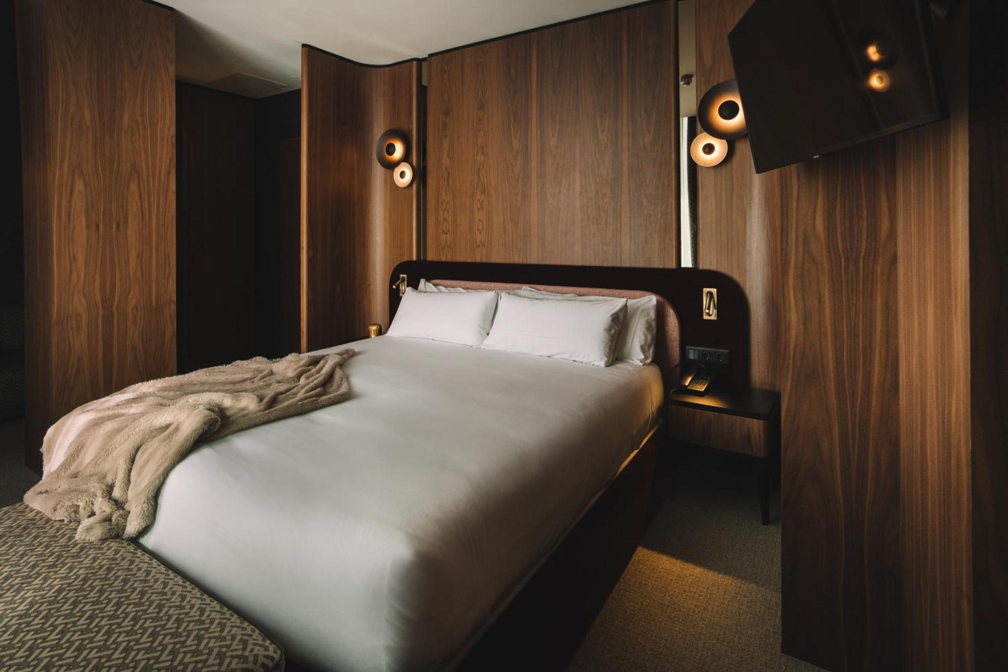 Hotel Pinar Plaza Мадрид Екстериор снимка