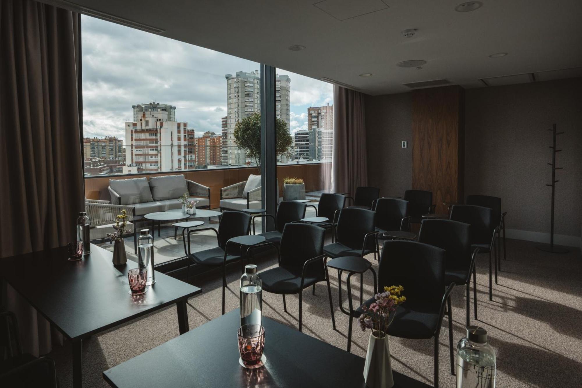 Hotel Pinar Plaza Мадрид Екстериор снимка